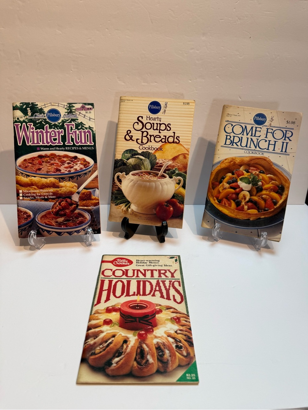 Set of 4 Vintage Cookbooks - 3 Pillsbury and 1 Betty Crocker 1980's